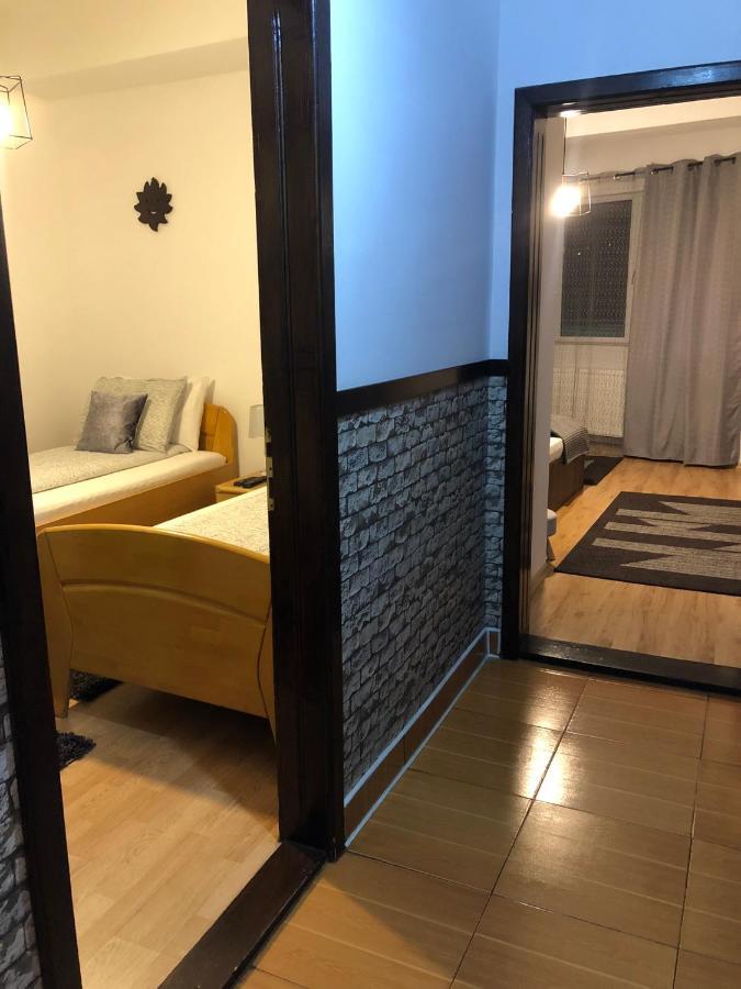 Apartament Basak 2 Apartment Deva Ngoại thất bức ảnh