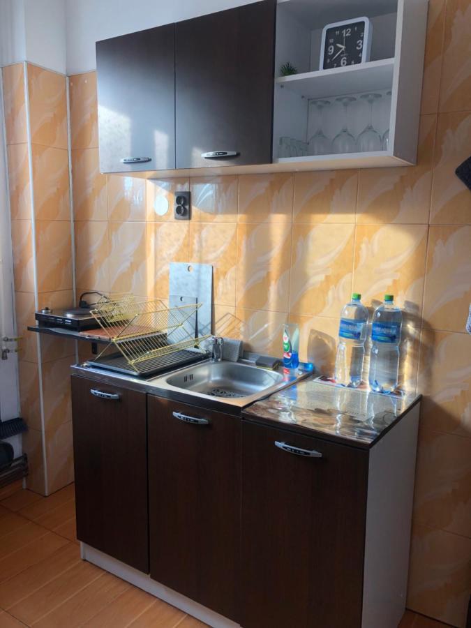 Apartament Basak 2 Apartment Deva Ngoại thất bức ảnh